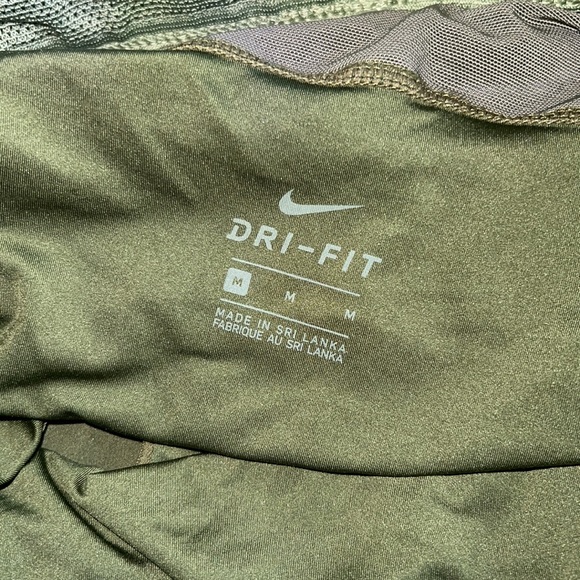 Nike Dri-Fit Green Running Shorts Seemless drawstring Medium - Picture 6 of 8
